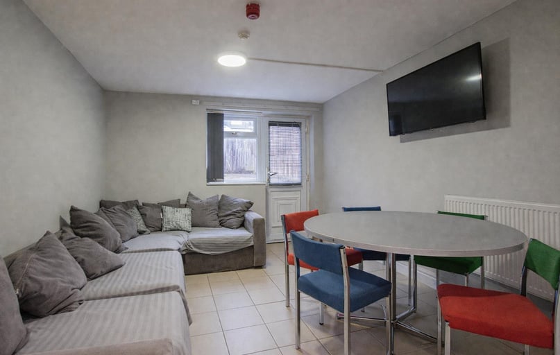 Treherbert Street, Cathays, Cardiff - Image 1